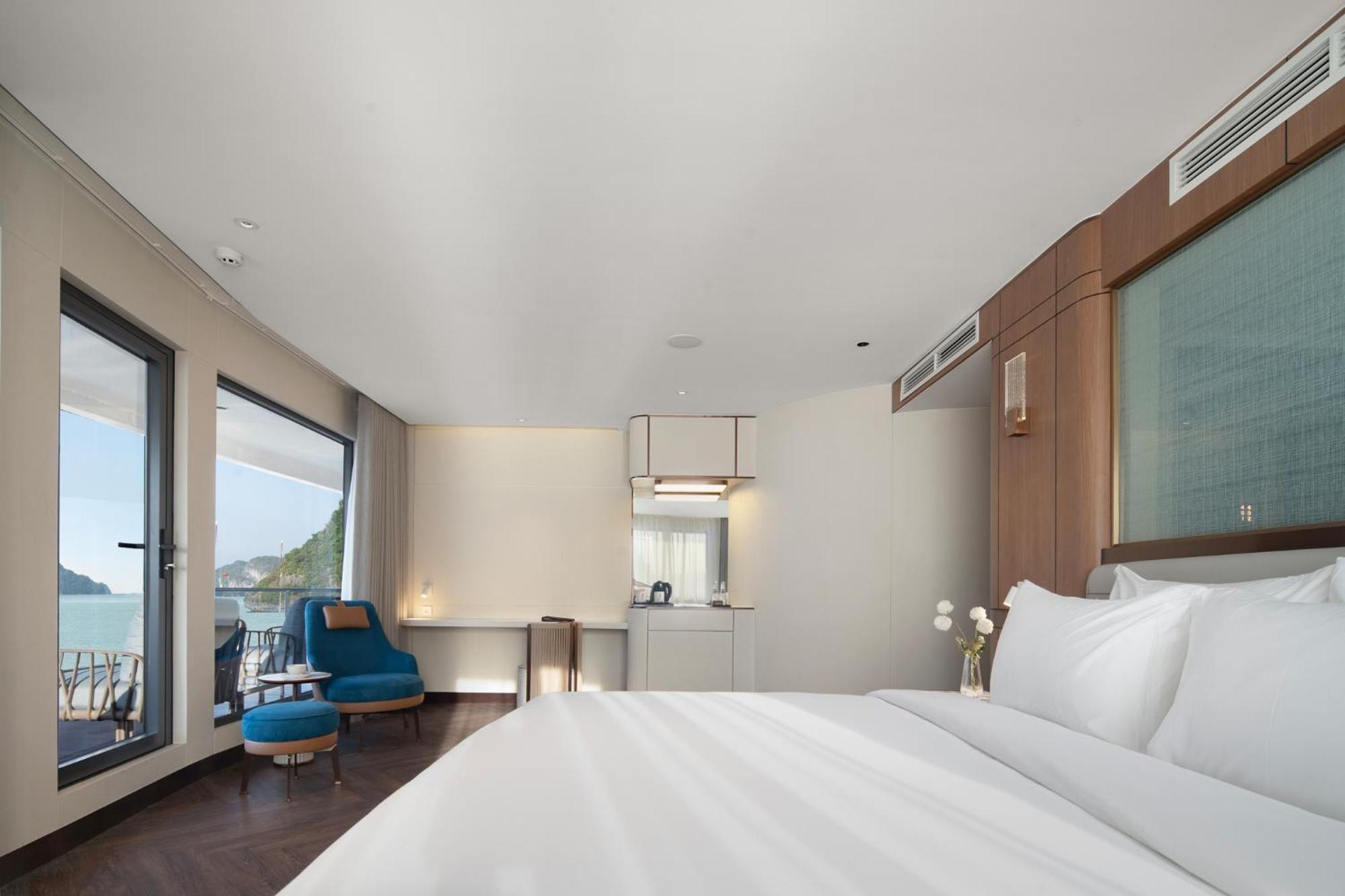 Grand Pioneers Halong Bay Cruise 2 Hotel ฮาลอง ภายนอก รูปภาพ